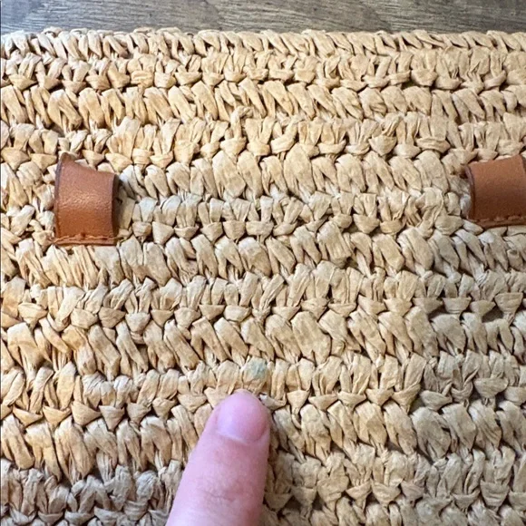 The Atalena Raffia Belt Bag by Paloma Wool MISSING STRAP - Picture 9 of 9